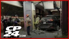 Driver arrested after vehicle crashes into restaurant in Toronto