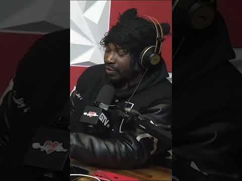 the crew is testing out Machino Donuts from Dundas & Bloor! 🍩