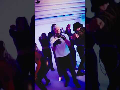 DRIP or TRIP (Bruce Brown)😂 #brucebrown #dripprtrip #fitcheck – content – WESHH