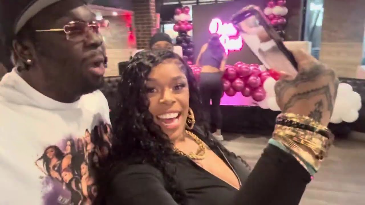 POV you’re at karaoke with Toronto mans 🎤 Go check out CKAV new track “Brazyish” 🔥 #toronto – Toronto rapper – content – WESHH