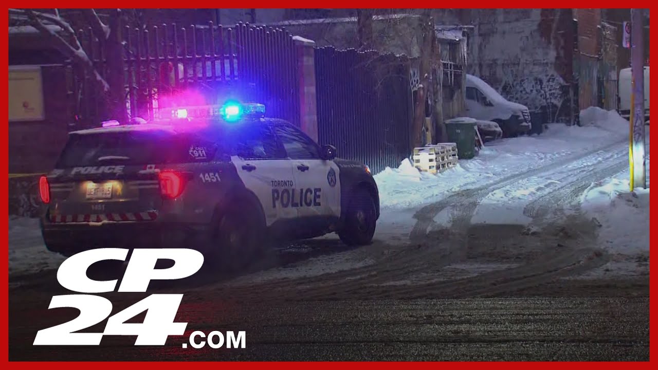 Woman seriously injured after stabbing in Toronto’s west end