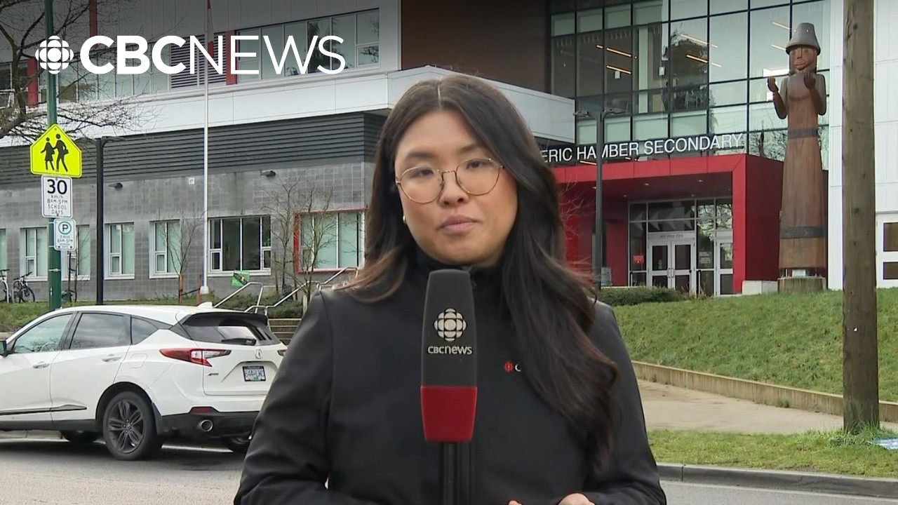 Vancouver police arrest 5 youths after teen stabbed in high school fight