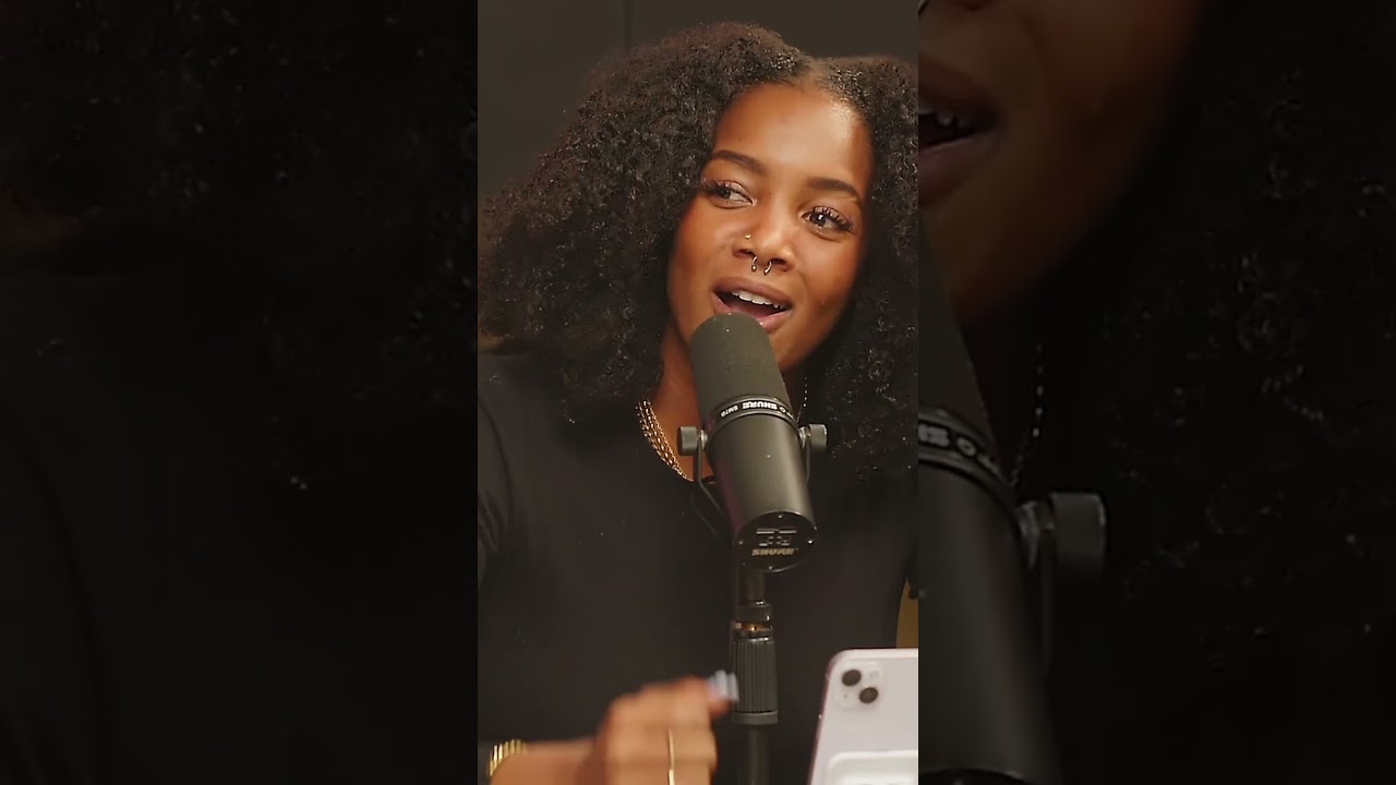 Applewood smoked cheddar cheese – content – WESHH