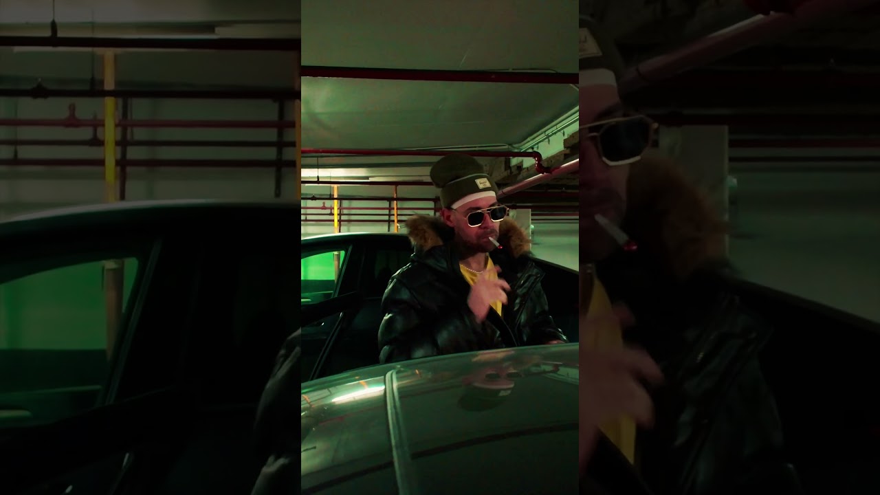 Applewood smoked cheddar cheese – content – WESHH