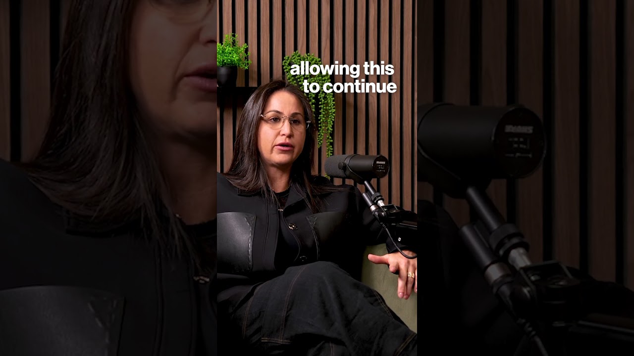 Here Comes The Snow Again Falling On The Ground Like A Memory ❄️❄️🎶🎶 – content – WESHH