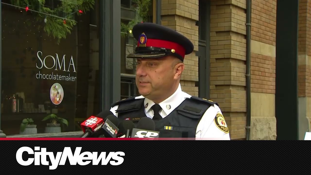 Ryan Garcia FEEDS N3on Like a Baby 😂🍽️ (He Really Put the Food in His Mouth 😭) – content – WESHH