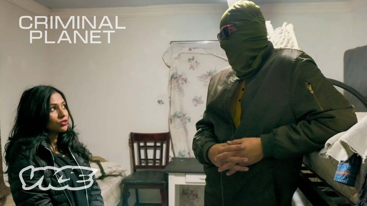 Organ Trafficker: How I Get Poor People’s Kidneys | CRIMINAL PLANET