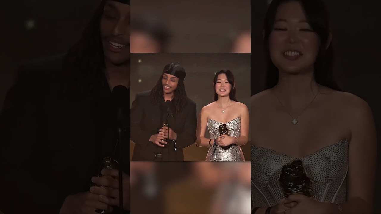 Here Comes The Snow Again Falling On The Ground Like A Memory ❄️❄️🎶🎶 – content – WESHH