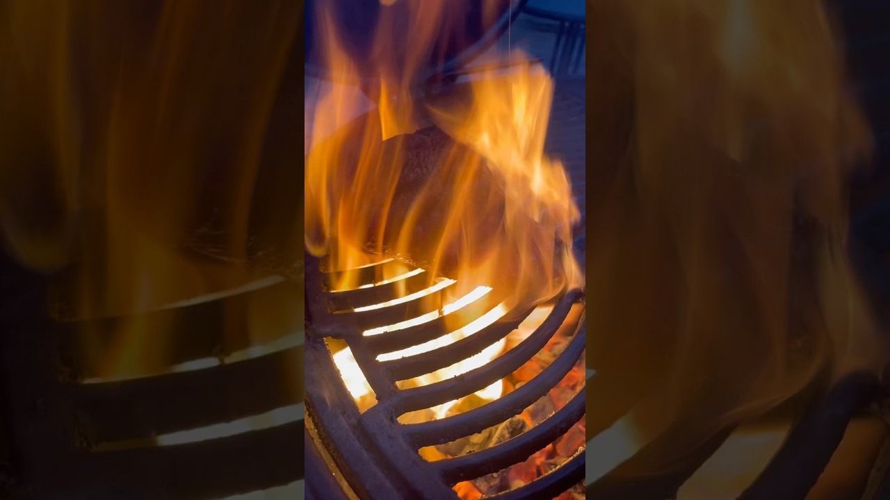 Grilled picanha steak #bbq #picanha #recipes #bbqrecipes #livefire #steak #flamegrilled #bbqlovers