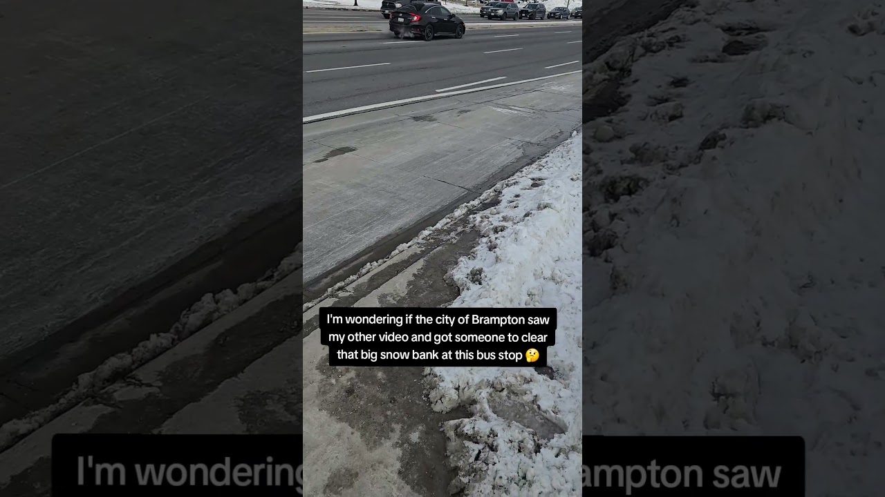 snow cleared away from bus stop #youtubeshorts