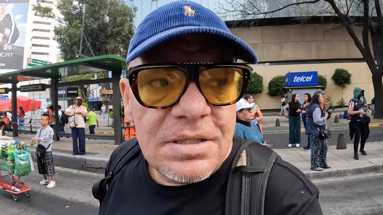 Ryan Garcia FEEDS N3on Like a Baby 😂🍽️ (He Really Put the Food in His Mouth 😭) – content – WESHH