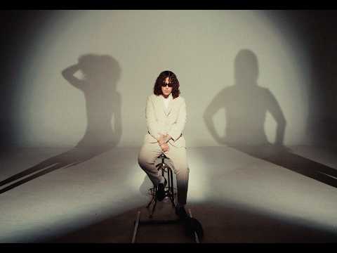 VNCE CARTER X Mike Shabb β Big Bag (Official Video) β Montreal rapper β music video β WESHH