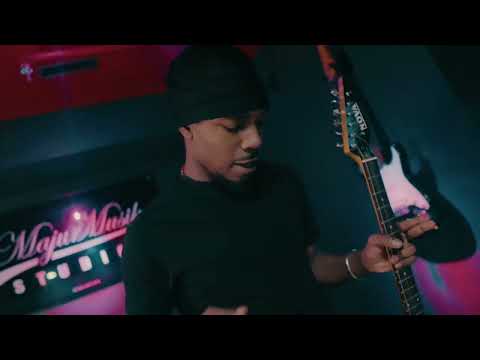 Vitamin D never hurt nobody #rap #hiphop #livemusic #indigenous – music video – WESHH